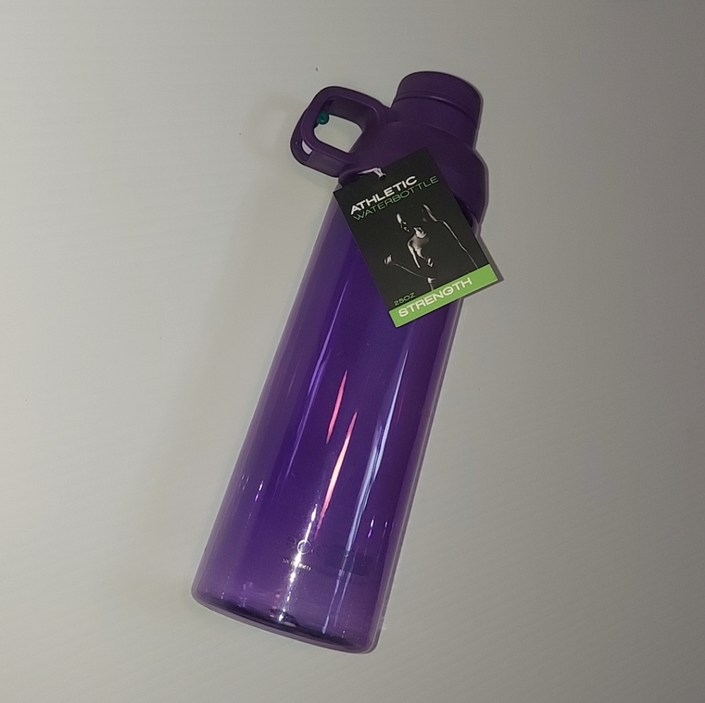 Purple Powerhouse: The Athletic Water Bottle - Hydrate and Conquer with 250 oz